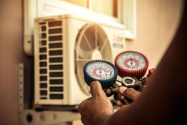 Professional Air Conditioning Service technician working in Franklintown, PA